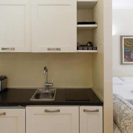 Classic 1Br Outside Ztl & 10 Min From Center Флоренція Екстер'єр фото