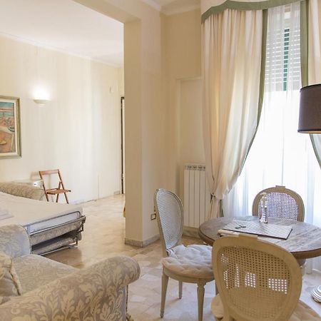 Classic 1Br Outside Ztl & 10 Min From Center Флоренція Екстер'єр фото