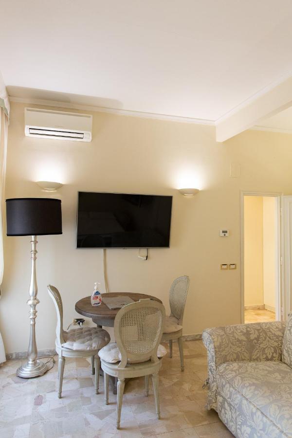 Classic 1Br Outside Ztl & 10 Min From Center Флоренція Екстер'єр фото
