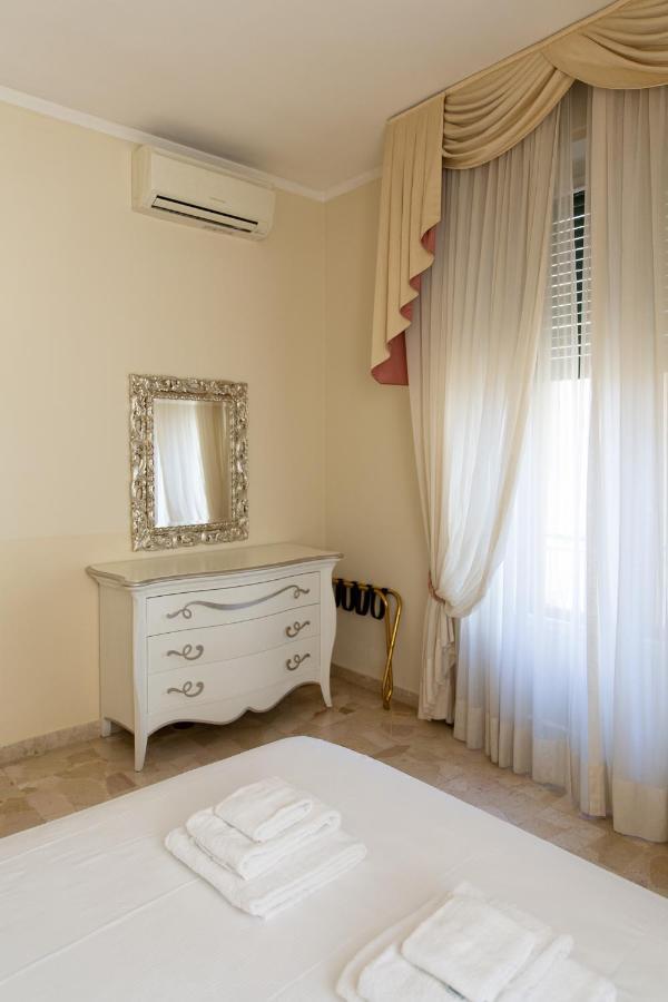 Classic 1Br Outside Ztl & 10 Min From Center Флоренція Екстер'єр фото